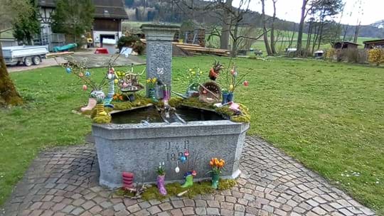 Osterbrunnen auf dem Areal des Klosters Tänikon